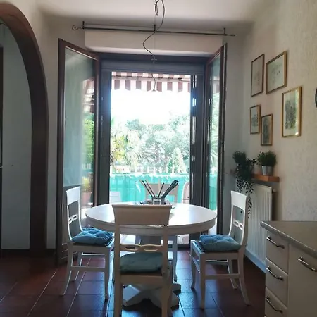Alloggio Topazio Genua