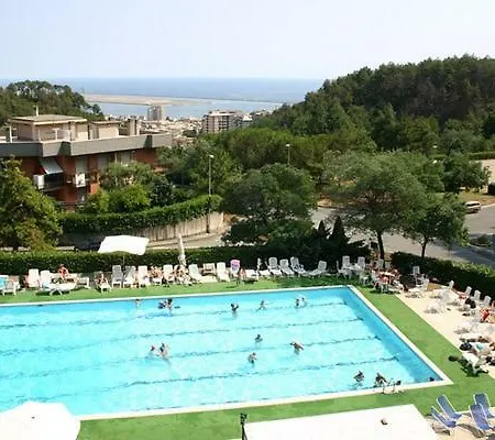 Apartment Alloggio Topazio Genoa
